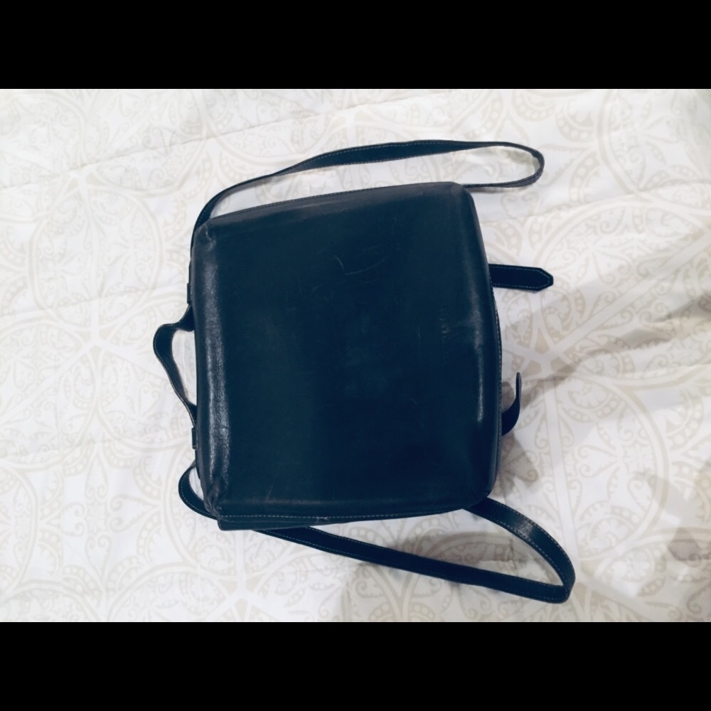 Kenneth Cole back pack